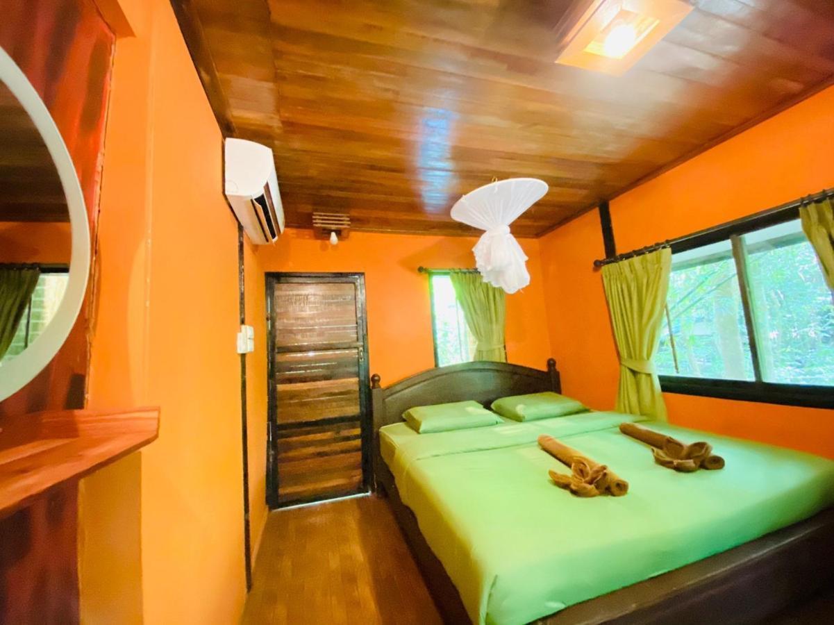 Khao Sok Tree House Resort Khao Sok National Park Bagian luar foto