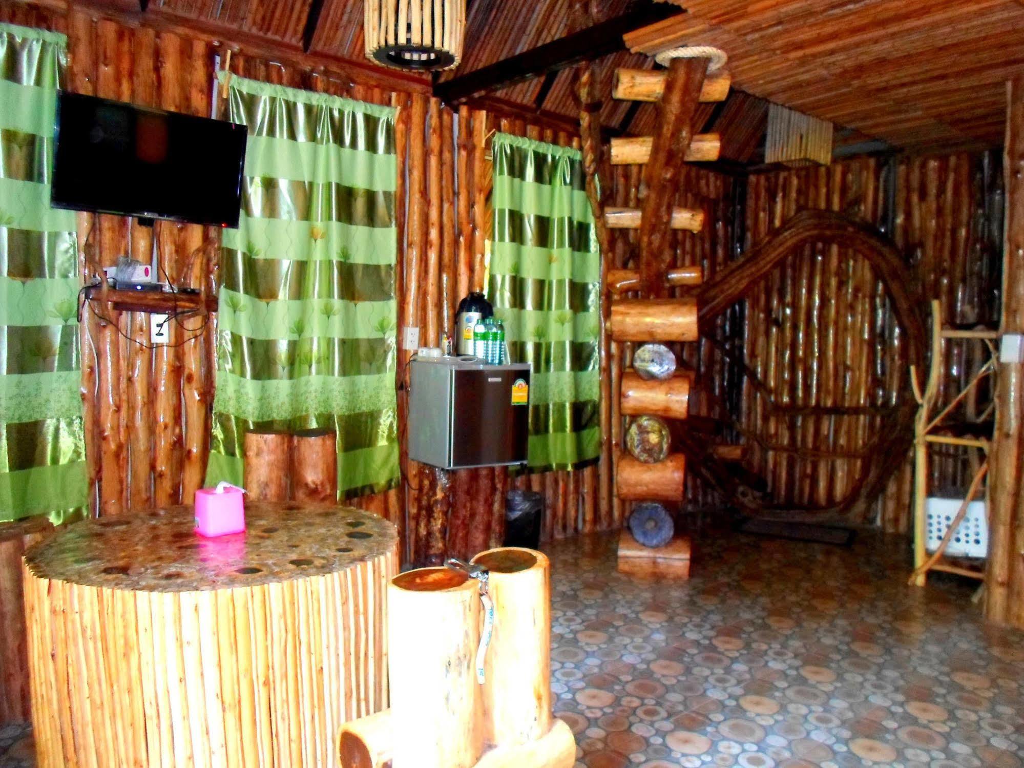 Khao Sok Tree House Resort Khao Sok National Park Bagian luar foto