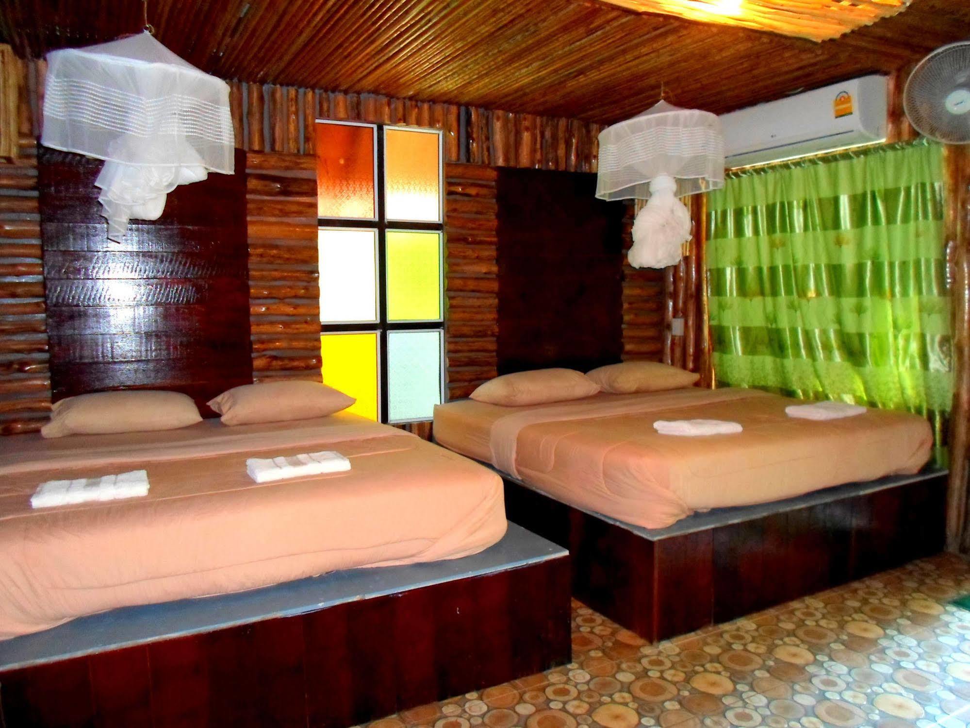 Khao Sok Tree House Resort Khao Sok National Park Bagian luar foto